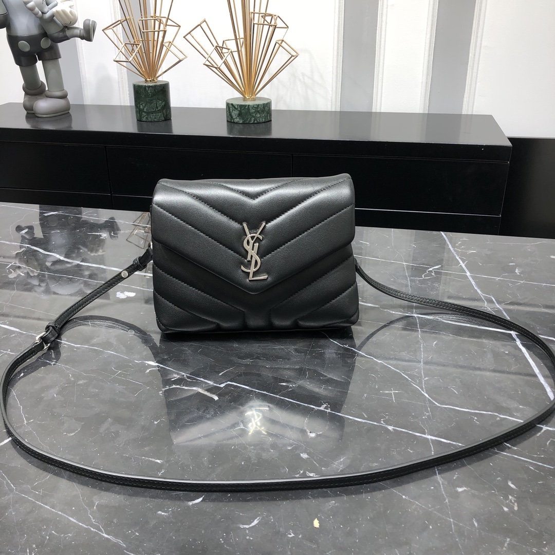 Saint Laurent Loulou Toy Quilted Calfskin Shoulder Bag Handbag Black 678401 Silver